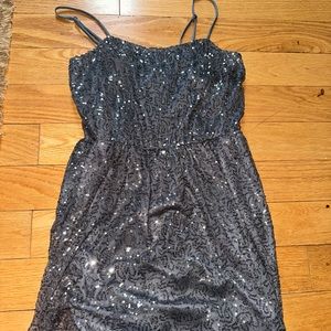 Issi Grey Sequence Dress size M